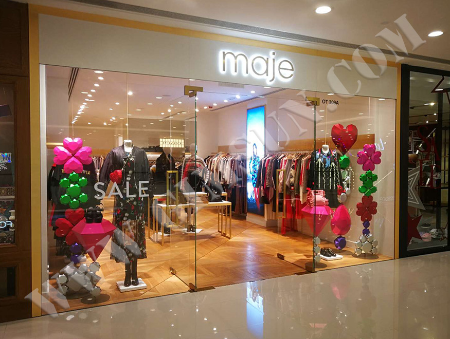 Maje 2017 X'mas Window