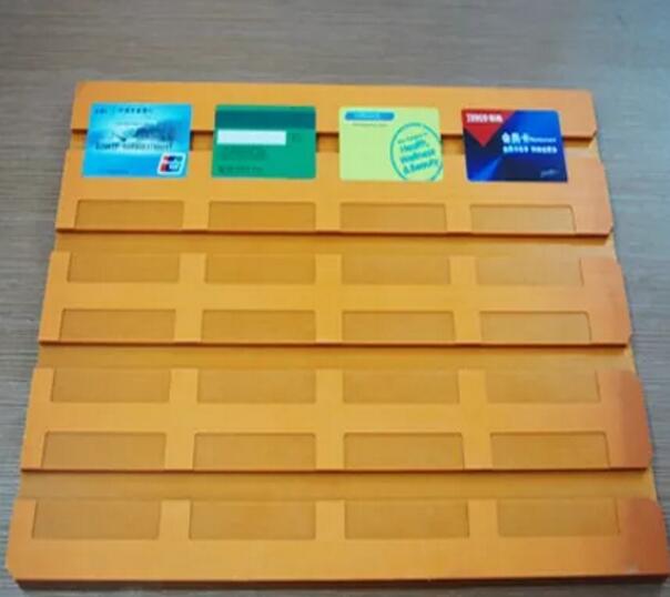 UVプリント中の型の種類と役割は何ですか?