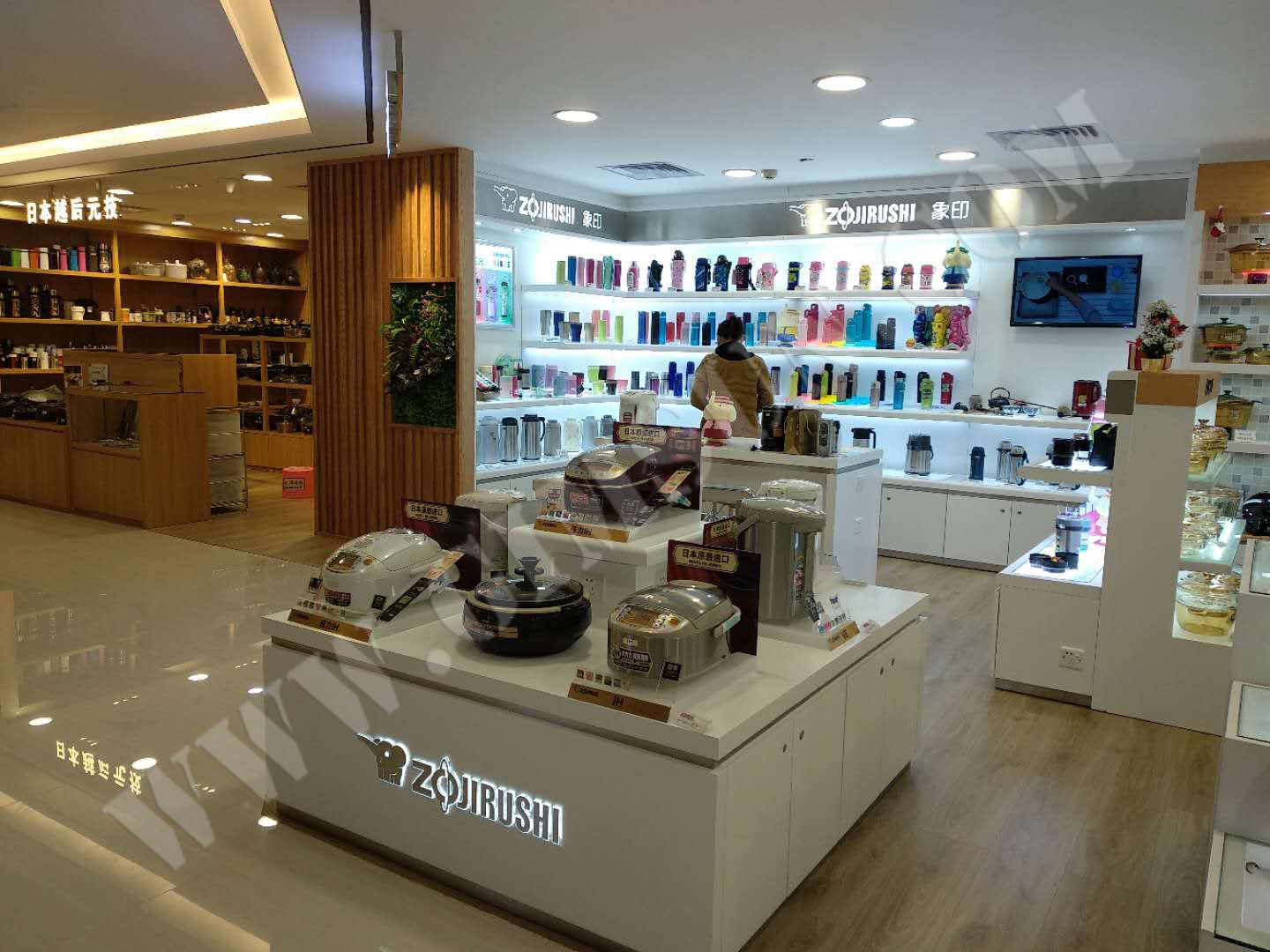 象印店铺项目工程