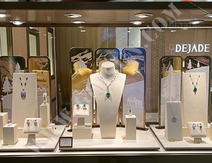 金屬色櫥窗展示道具