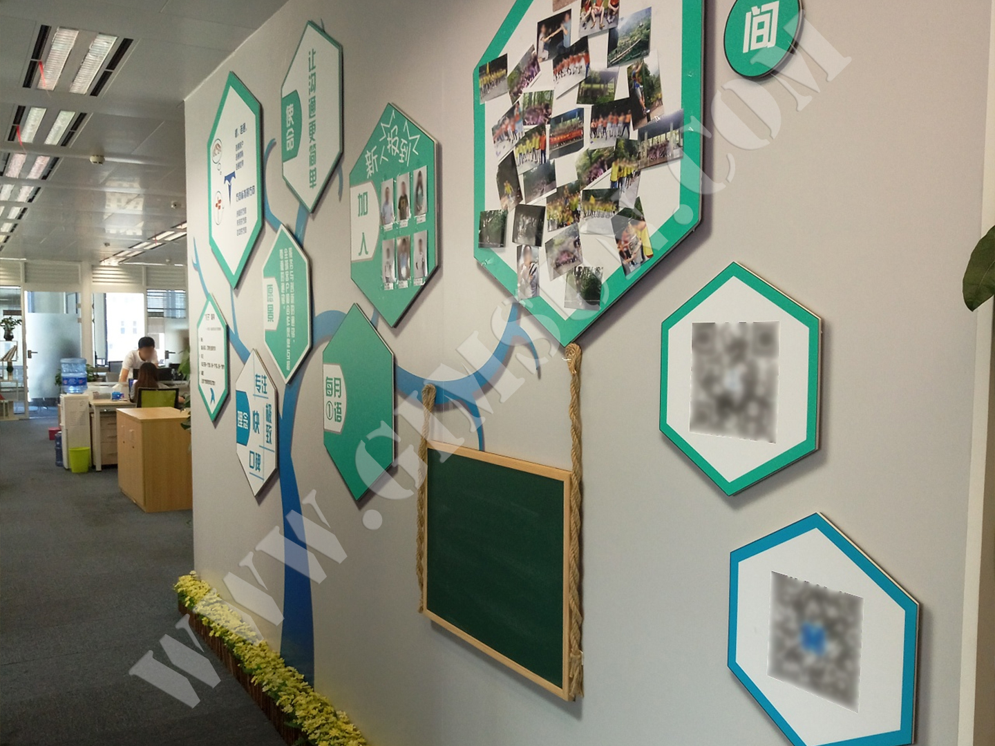 uv打印_平板打印_亚克力打印_uv印刷_光栅板打印_坚成广告制品有限公司