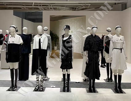 Dior 质感店铺墙面装饰  