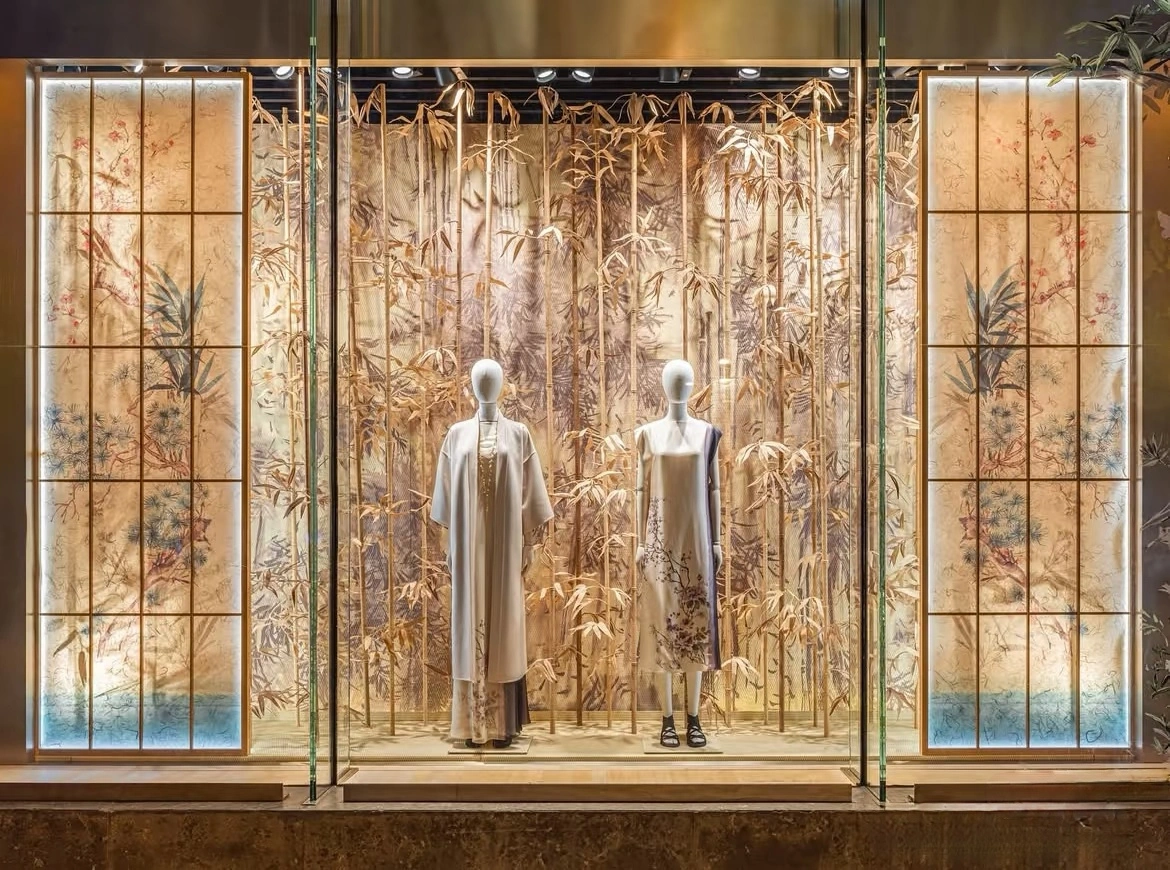 DIOR 秋季橱窗展示，橱窗设计，橱窗展示