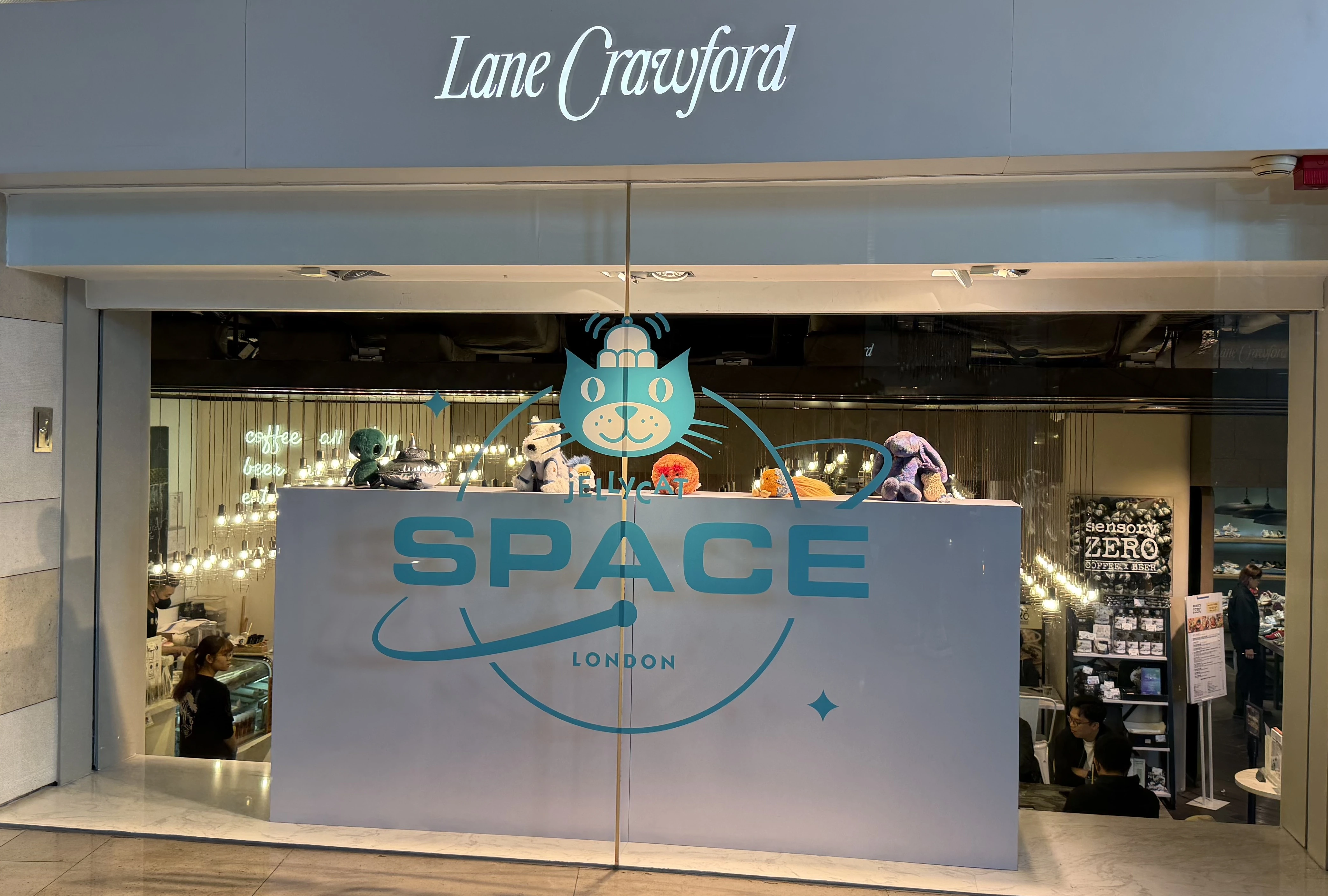 高級百貨店陳列事例