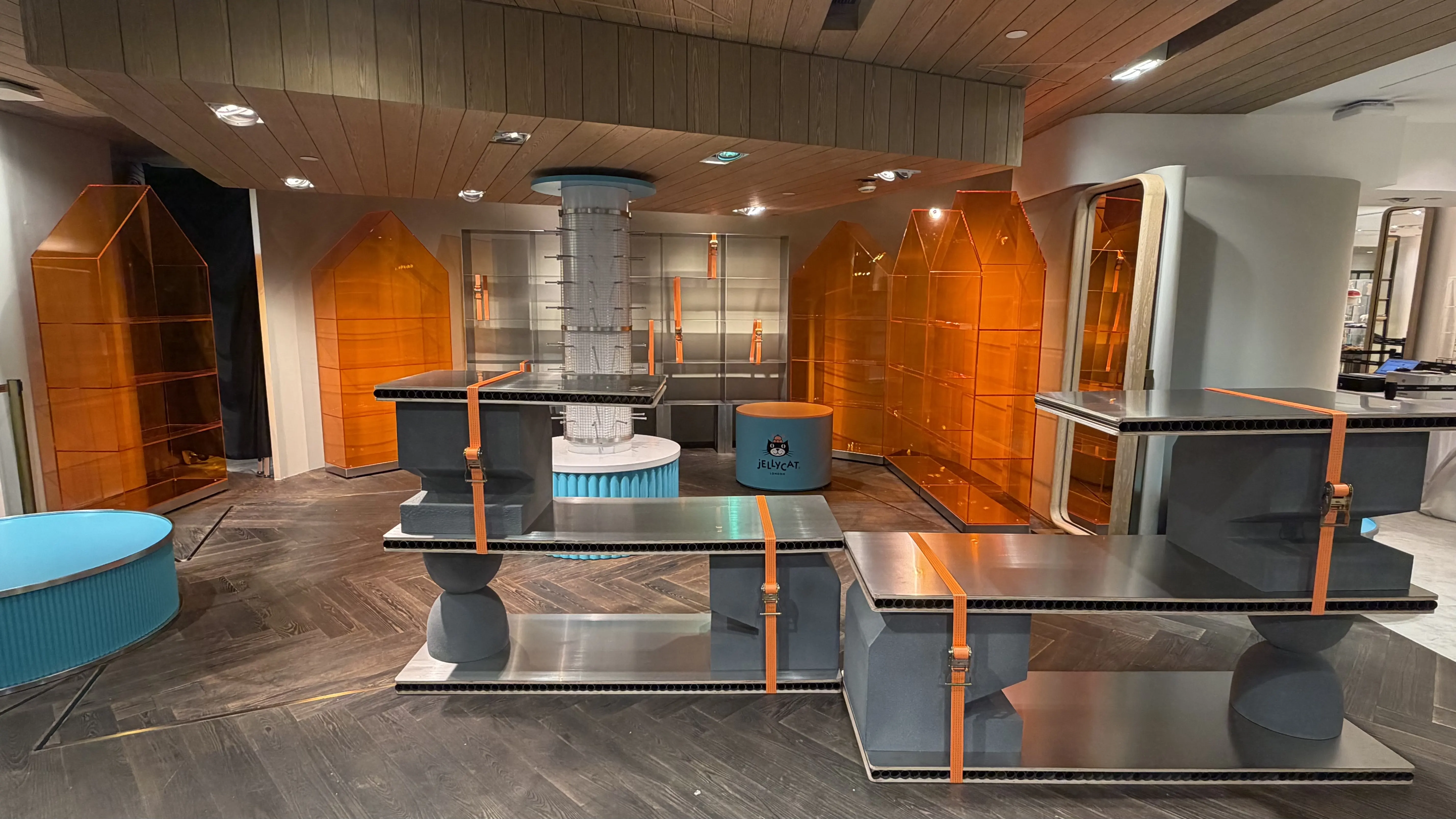 tポップアップディスプレイプロップ