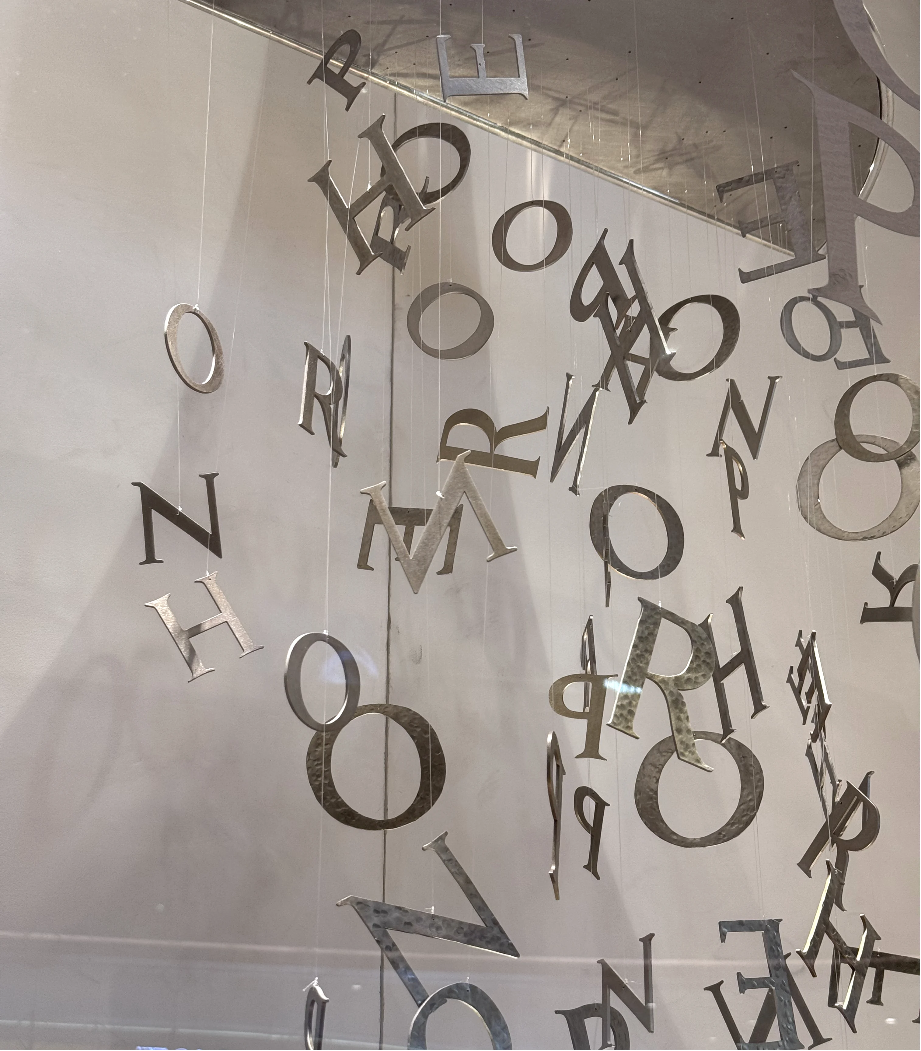 陳列道具とブランドプレゼンテーション